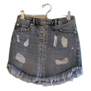 Blue Garage Women's Zippered Denim Mini Skirt